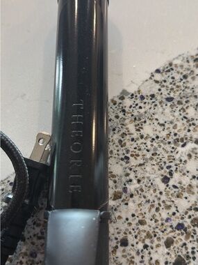 THEORIE Black Ceramic Hair Curling Iron - Sleek Black Styling Iron